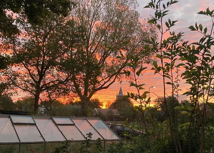 Chalet De Verborgen Pracht Schagen